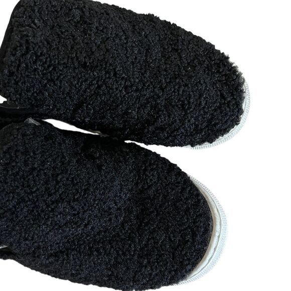 Steven New York Black Kimbel Faux Fur Shearling Slip on Women's Sneakers size 7. - Picture 8 of 10